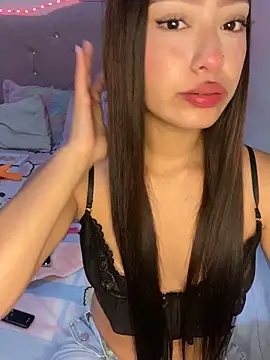 Miakittyyy online show from 06-17-26, 02:05
