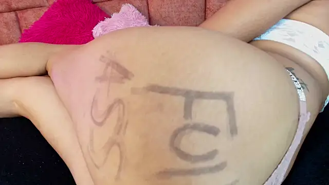 Mia Nasty Dirty online show from 04-12-26, 08:23