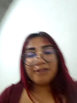 Snapshot of lucyheart_8 chatting on 05-02-26, 02:39 lucyheart 8 online show from 05-02-26, 02:39