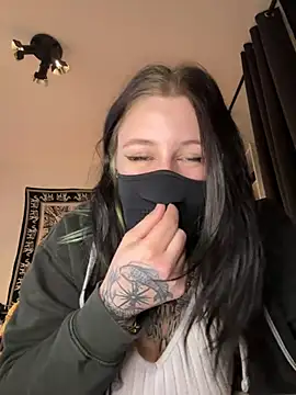 groslolo67 online show from 04-14-26, 06:02