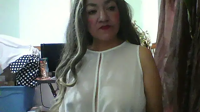 Snapshot of Mich76 chatting on 07-02-26, 12:00 Mich76 online show from 07-02-26, 12:00