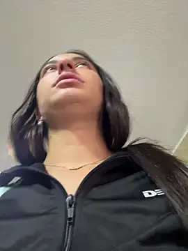 Snapshot of Lucyfer-fire chatting on 05-06-26, 11:14 Lucyfer-fire online show from 05-06-26, 11:14