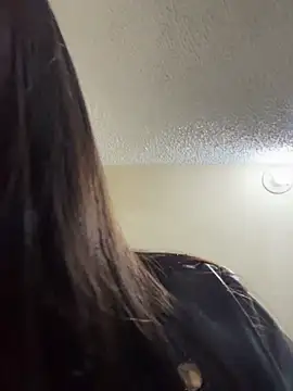 Snapshot of Lucyfer-fire chatting on 04-17-26, 11:24 Lucyfer-fire online show from 04-17-26, 11:24