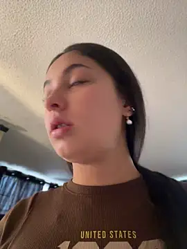 Snapshot of Lucyfer-fire chatting on 05-07-26, 11:35 Lucyfer-fire online show from 05-07-26, 11:35