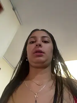 Snapshot of Lucyfer-fire chatting on 05-15-26, 11:41 Lucyfer-fire online show from 05-15-26, 11:41