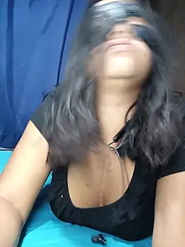 MorriganRosee online show from 06-27-26, 05:13