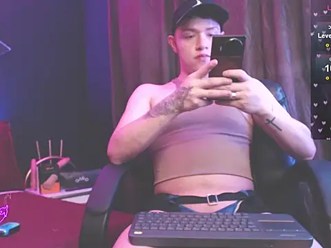 Snapshot of kyle_jordanx chatting on 04-22-26, 02:18 kyle jordanx online show from 04-22-26, 02:18