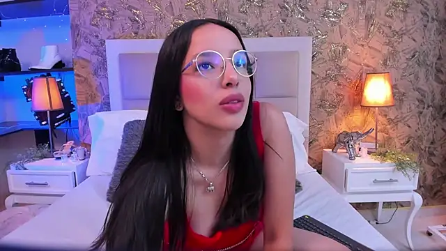 Snapshot of ValkyriaSteel chatting on 07-11-26, 12:16 ValkyriaSteel online show from 07-11-26, 12:16