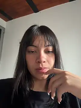 NefertitiXO online show from 07-16-26, 02:14