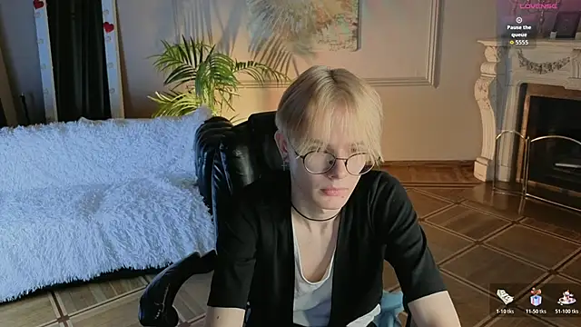Snapshot of Liam_Blair chatting on 04-26-26, 05:38 Liam Blair online show from 04-26-26, 05:38