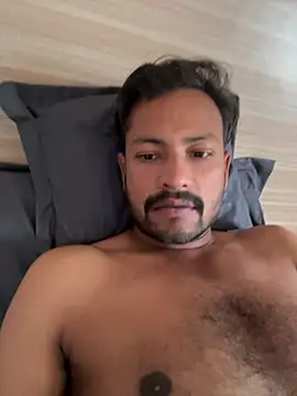 Snapshot of newdelhiBOY_ chatting on 06-07-26, 07:35 newdelhiBOY online show from 06-07-26, 07:35