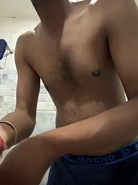 newdelhiBOY  online show from 04-15-26, 02:06