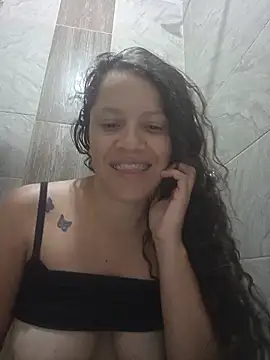 Snapshot of angelplu chatting on 04-11-26, 05:16 angelplu online show from 04-11-26, 05:16