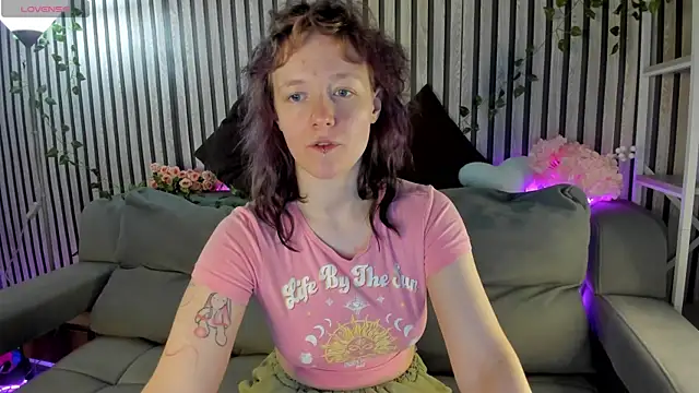 Ricki Bloom online show from 06-25-26, 09:25