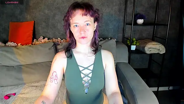 Ricki Bloom online show from 07-19-26, 01:03