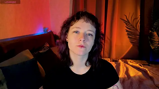 Ricki Bloom online show from 07-02-26, 01:17