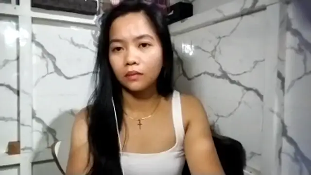 Snapshot of TammaraOlerud chatting on 04-13-26, 01:15 TammaraOlerud online show from 04-13-26, 01:15