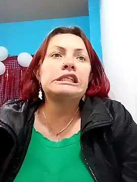 carolinhe26 online show from 04-20-26, 01:03