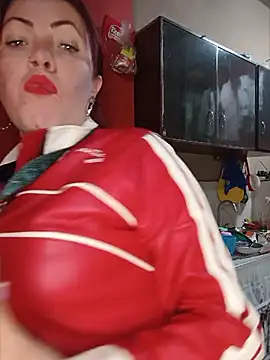 carolinhe26 online show from 05-22-26, 04:16