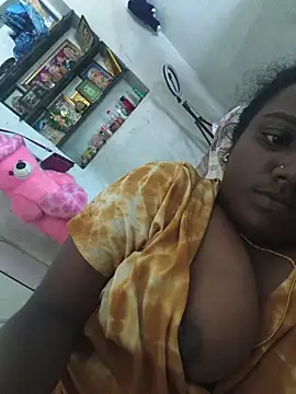Snapshot of Shilpa-Tamil chatting on 05-12-26, 09:15 Shilpa-Tamil online show from 05-12-26, 09:15