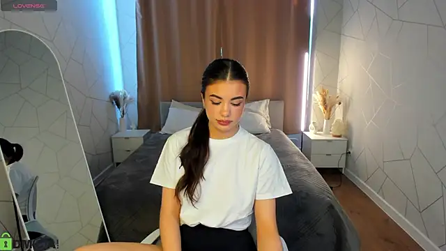 Snapshot of Alisha_Blakee chatting on 04-22-26, 09:49 Alisha Blakee online show from 04-22-26, 09:49