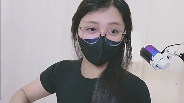 Chan Chann online show from 04-19-26, 02:12