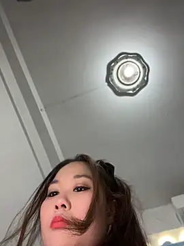 Snapshot of xiaoxiao_02 chatting on 04-14-26, 03:44 xiaoxiao 02 online show from 04-14-26, 03:44