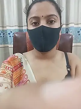 Snapshot of zareen_approach chatting on 05-15-26, 09:13 zareen approach online show from 05-15-26, 09:13