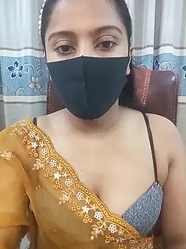 Snapshot of zareen_approach chatting on 05-10-26, 03:47 zareen approach online show from 05-10-26, 03:47