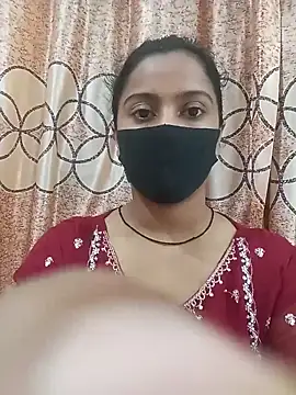 Snapshot of zareen_approach chatting on 04-28-26, 05:28 zareen approach online show from 04-28-26, 05:28