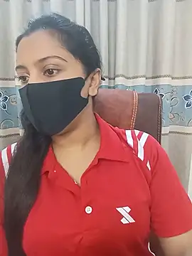 Snapshot of zareen_approach chatting on 06-03-26, 04:44 zareen approach online show from 06-03-26, 04:44