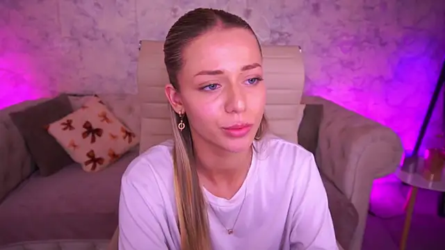 DoveLovee online show from 05-11-26, 04:04