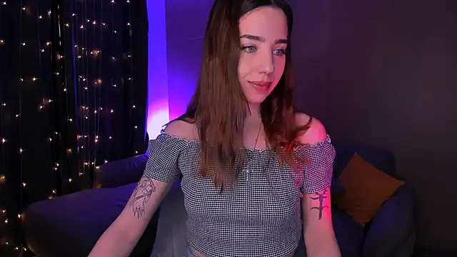 CharliGrace  online show from 04-14-26, 08:19