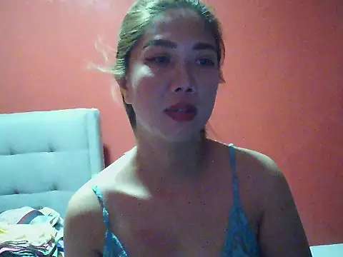 Cutie-Smile online show from 05-12-26, 08:37