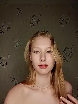 Snapshot of Tanya_Savel chatting on 06-01-26, 04:28 Tanya Savel online show from 06-01-26, 04:28
