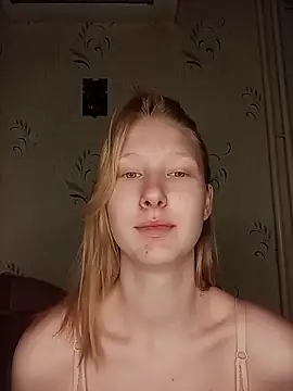 Snapshot of Tanya_Savel chatting on 05-03-26, 03:37 Tanya Savel online show from 05-03-26, 03:37