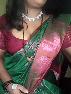 Snapshot of ur_love_kannada1 chatting on 04-21-26, 04:13 ur love kannada1 online show from 04-21-26, 04:13