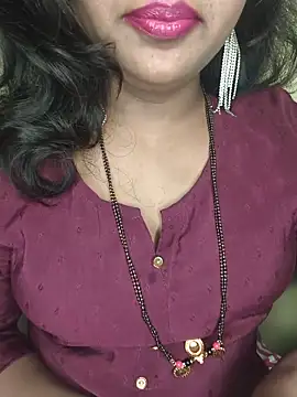 Snapshot of ur_love_kannada1 chatting on 06-18-26, 02:33 ur love kannada1 online show from 06-18-26, 02:33