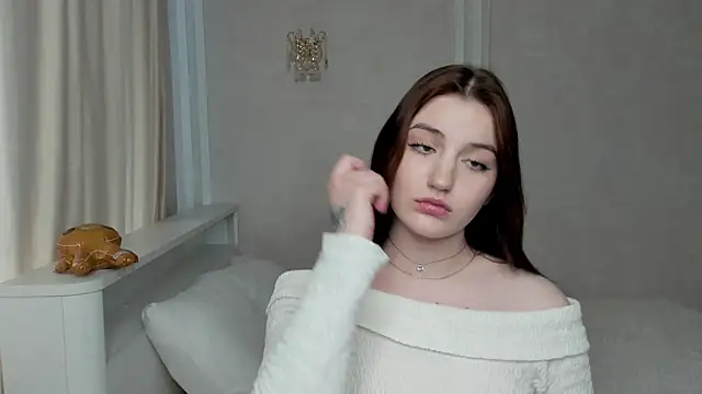 Snapshot of LeanaMolski chatting on 04-11-26, 05:04 LeanaMolski online show from 04-11-26, 05:04