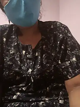 Snapshot of Tamilaunty35 chatting on 06-20-26, 07:19 Tamilaunty35 online show from 06-20-26, 07:19