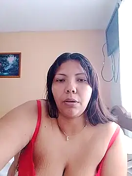 Izel  online show from 04-11-26, 07:06