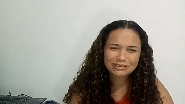 AlesiaDelross online show from 04-20-26, 06:09