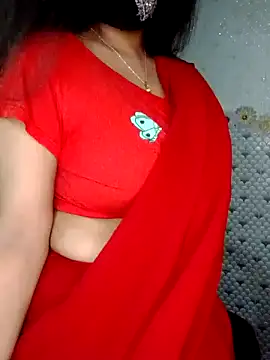 Snapshot of black-woman chatting on 07-17-26, 02:03 black-woman online show from 07-17-26, 02:03