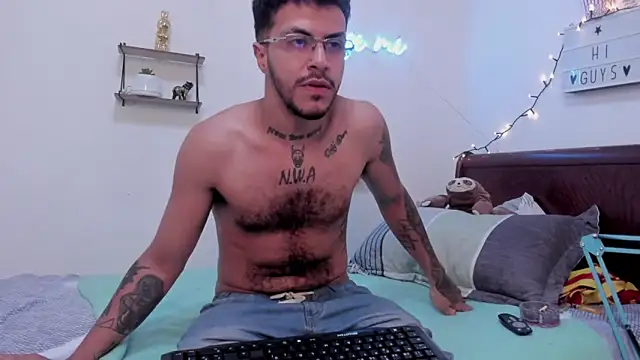 PipeAfterNight online show from 04-11-26, 12:20