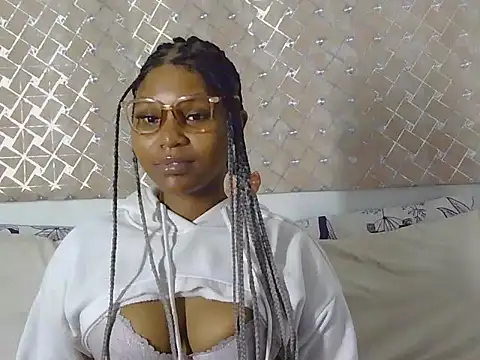 Snapshot of Darrkdeeva669 chatting on 04-22-26, 06:47 Darrkdeeva669 online show from 04-22-26, 06:47
