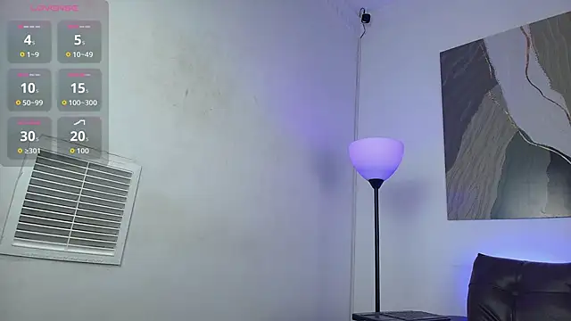Snapshot of Gabtkley chatting on 06-17-26, 12:43 Gabtkley online show from 06-17-26, 12:43