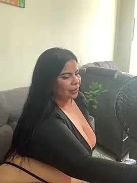 Snapshot of megan_purpura chatting on 05-15-26, 07:34 megan purpura online show from 05-15-26, 07:34