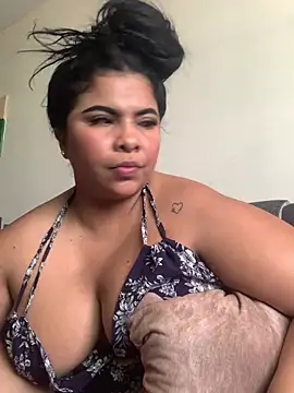 Snapshot of megan_purpura chatting on 06-16-26, 06:52 megan purpura online show from 06-16-26, 06:52