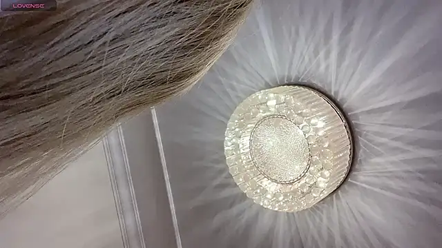 xiaoxiao-21 online show from 04-19-26, 03:24