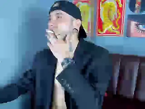 Snapshot of Murdockk chatting on 05-21-26, 02:09 Murdockk online show from 05-21-26, 02:09